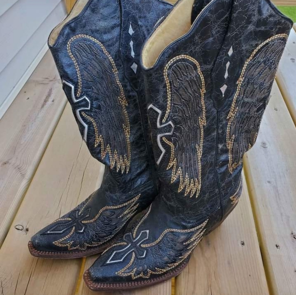 Corral Vintage Cowboy Boots Size 8